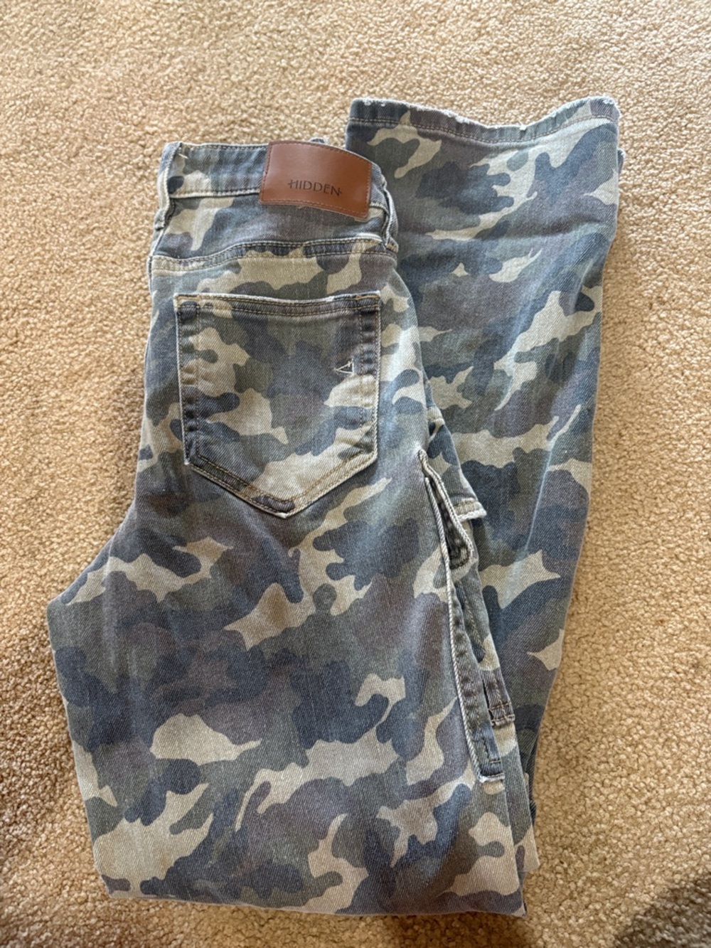 Hidden Women’s Camo Jeans